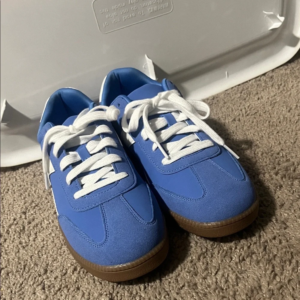 Blue and White Sneakers - Picture 2 of 3